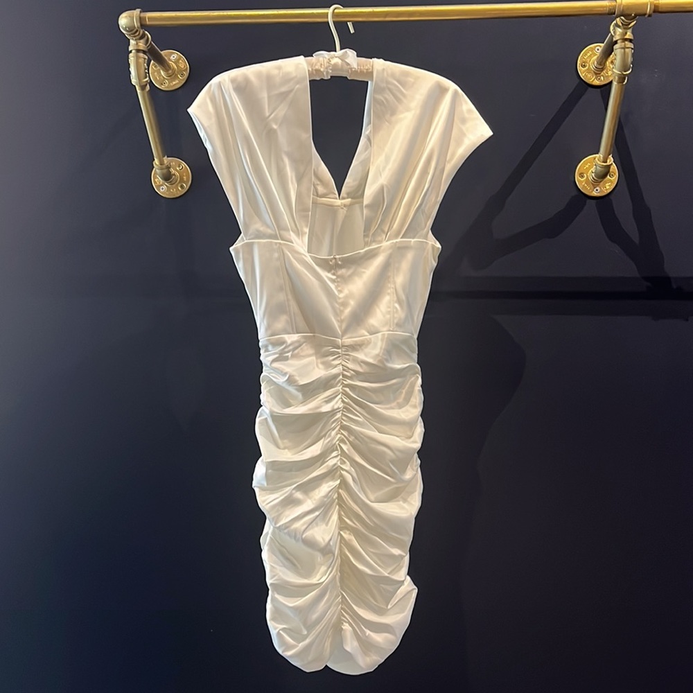 NWT Leau ivory satin ruched mini dress - Picture 4 of 5